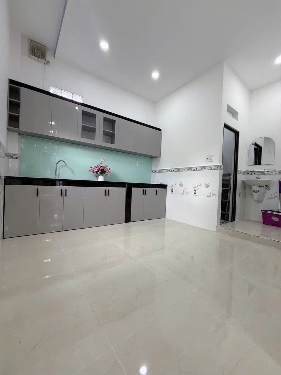 Nhà mới rất đẹp dt khủng 59m2 1 lầu 4,5mx13m thạnh lộc 29 q12 15999740