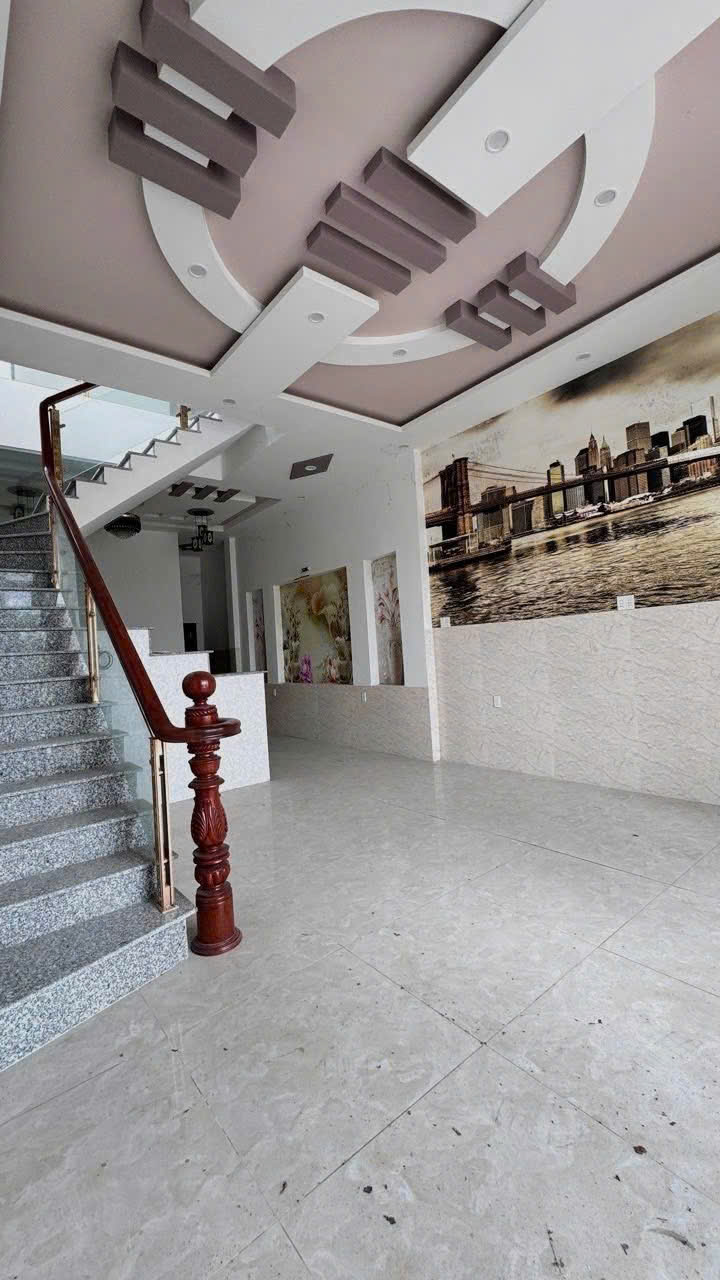 SỞ HỮU NHÀ ĐẸP - Phù Hợp Cho Mọi Gia Đình 15999744