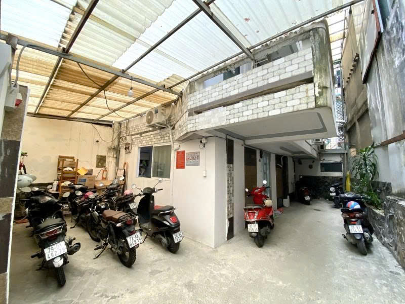Bán nhà hẻm 8m Ung Văn Khiêm - giao Nguyễn Gia Trí, 8x17m, 3 Tầng - 10PN, hạ 22,9 tỷ. 15999789