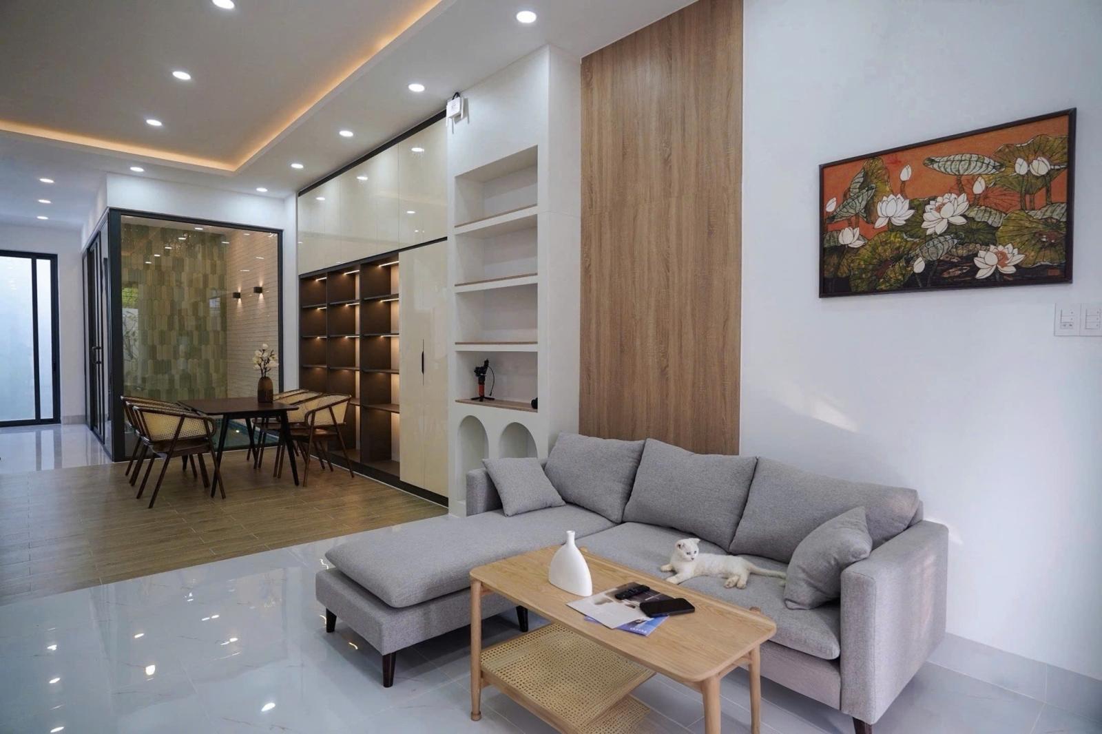 Bán nhanh căn nhà 1T1L 150m2 gần bệnh viên đa khoa Thủ Dầu Một, 2 tỷ 300 triệu, SHR
 15999816