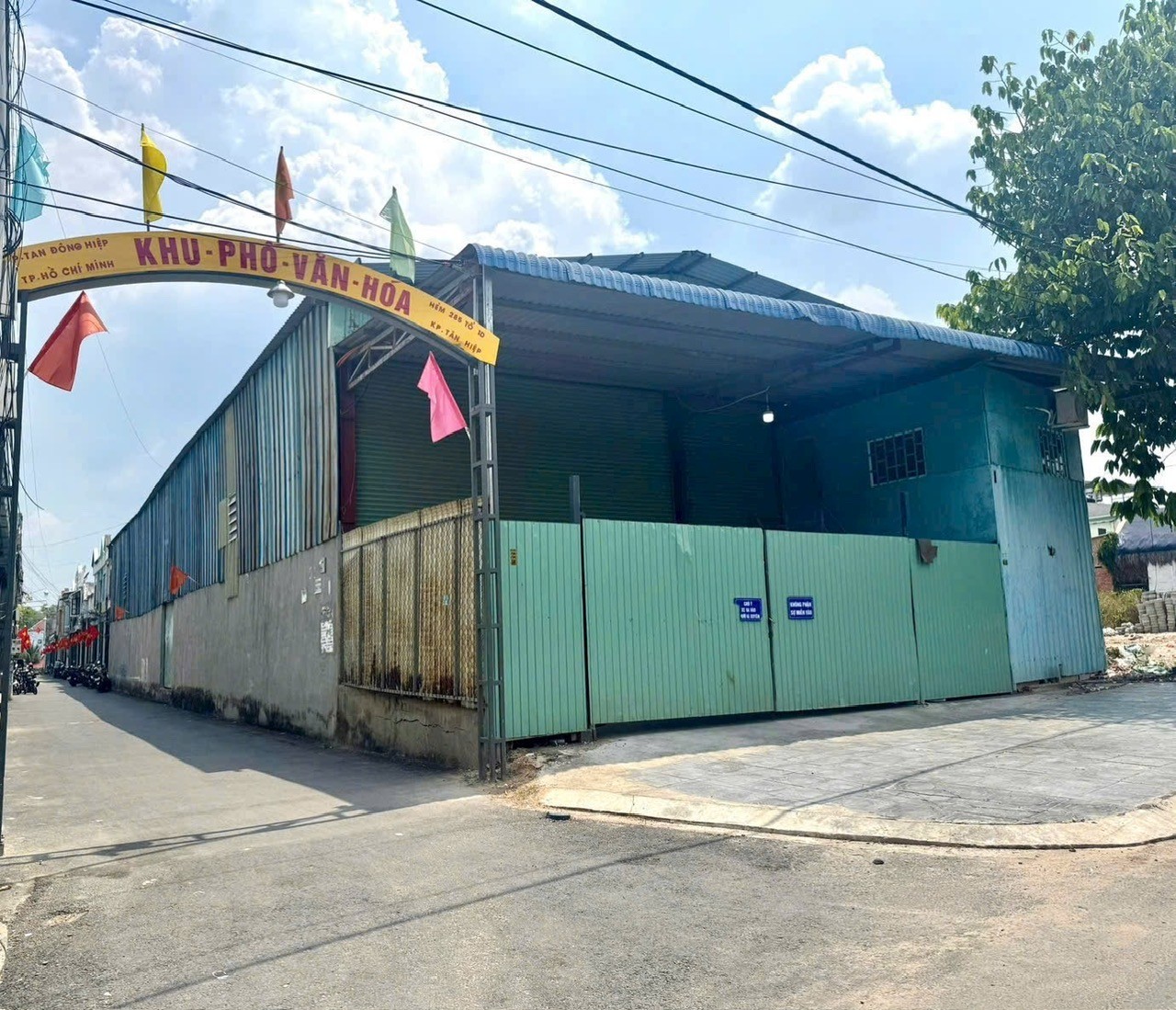 BÁN NHÀ XƯỞNG GÓC 2 MẶT TIỀN – DÒNG TIỀN SẴN Vị trí: Nguyễn Thị Tươi – Dĩ An, tỉnh Bình Dương 15999836