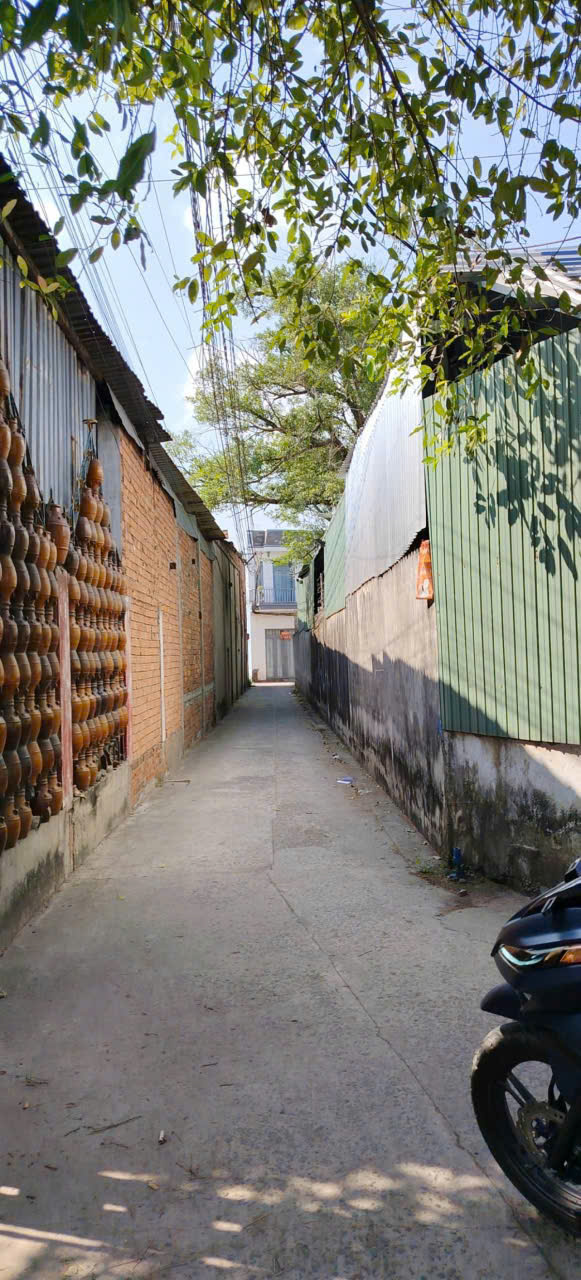 CHO THUÊ NHÀ NGUYÊN CĂN GẦN KCN VĨNH LỘC 2 – GIÁ CHỈ 4 TRIỆU 15999852