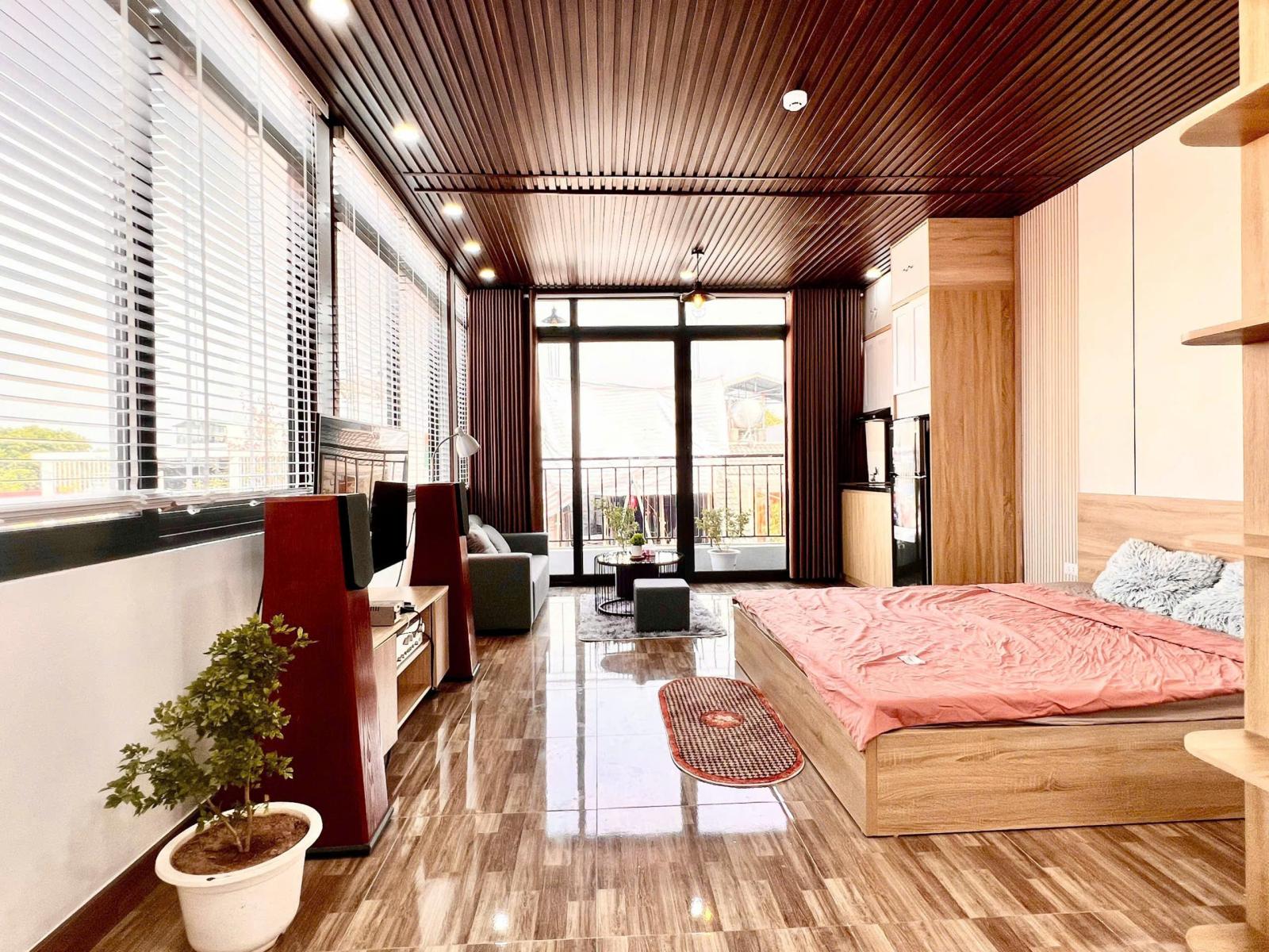 BÁN CHDV Ô TÔ TRÁNH - GARA - KINH DOANH 7 Tầng Phố Nguyễn Văn Cừ 80m2 X 28.6 tỷ Long Biên. 15999892