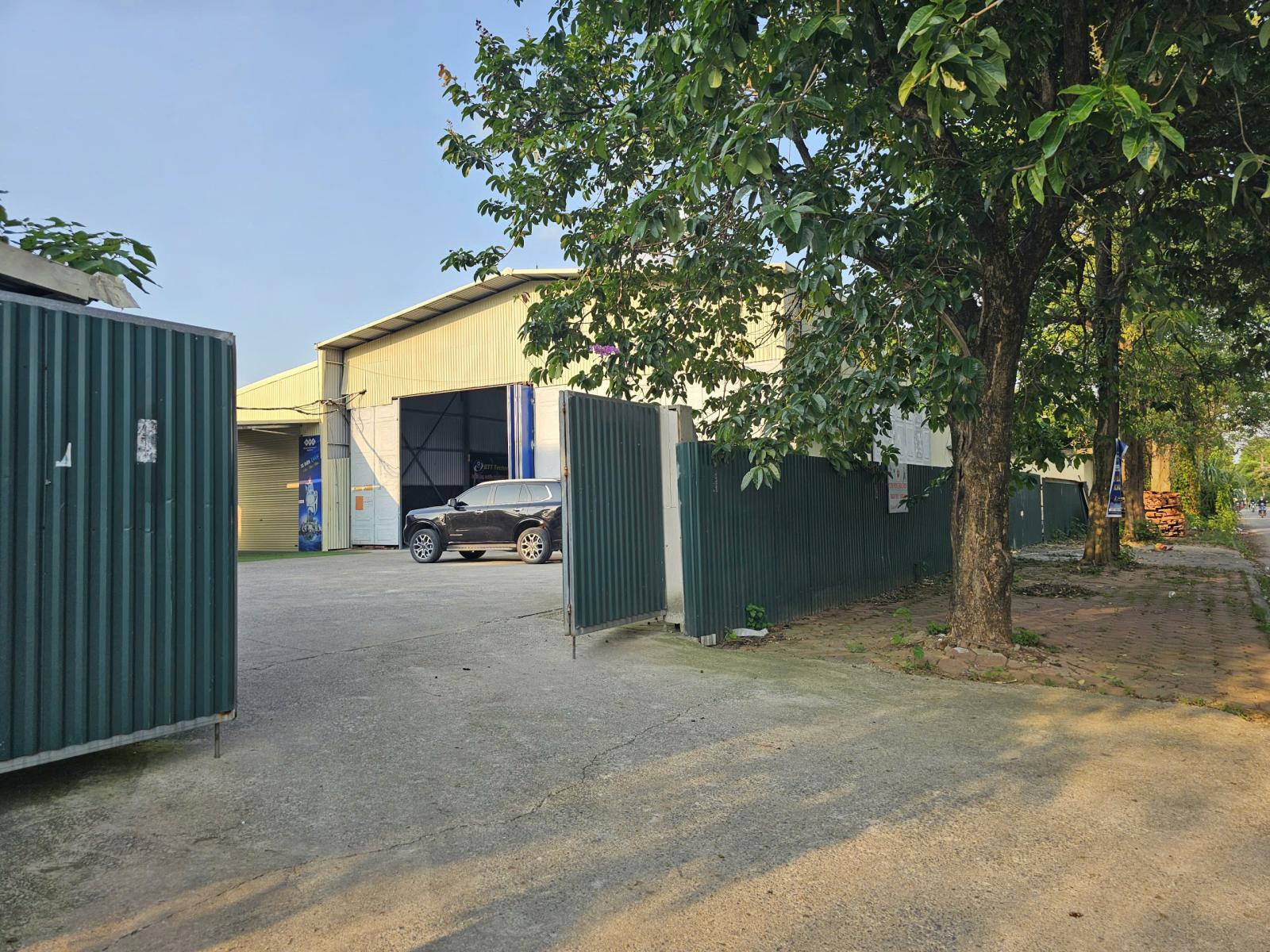 CHO THUÊ KHO TẠI KCN THẠCH THẤT – QUỐC OAI, HÀ NỘI Xe container ra vào thuận tiện, vào tận trong kho 15999905