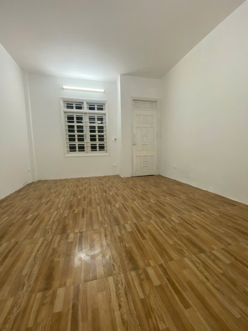 NHÀ NGỌC THỤY – 30M² – 3 TẦNG – Ở NGAY 15999986