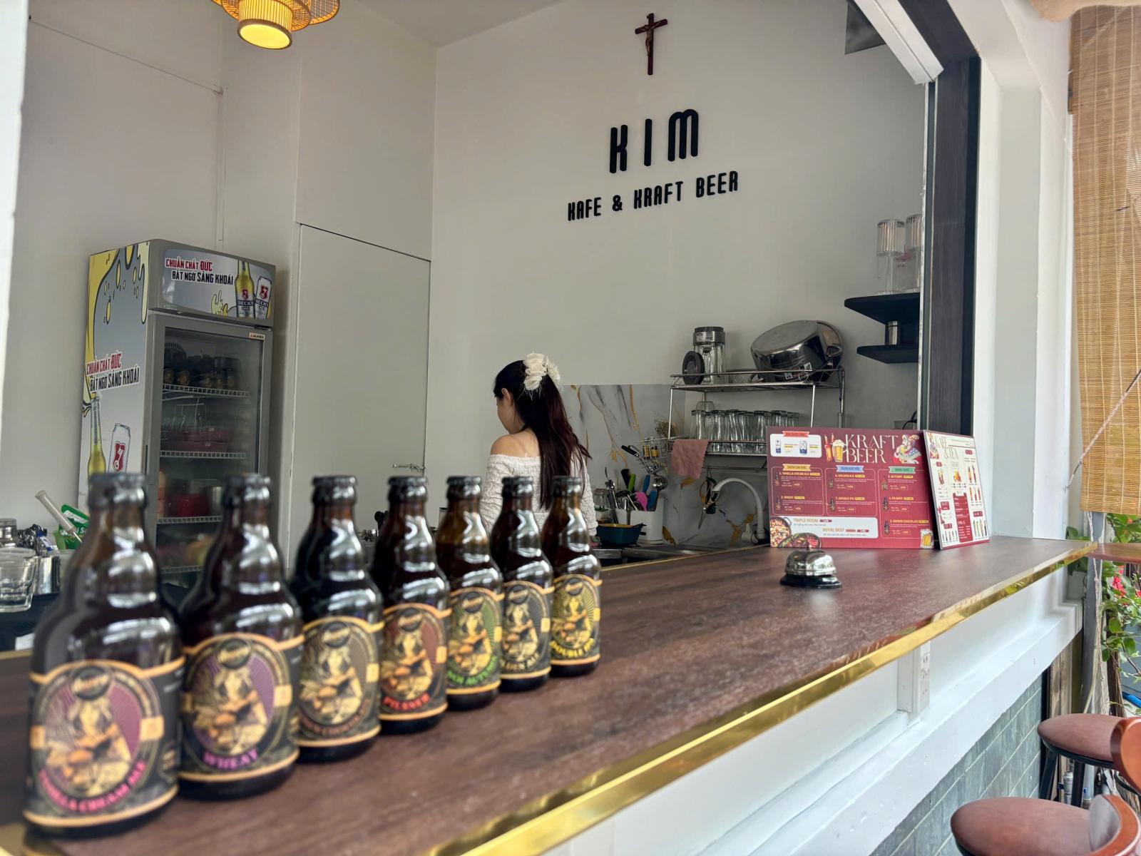 Sang quán cafe xinh góc 2 mặt tiền núp hẻm ngay ngã tư – Phường Tân Quý, Tân Phú. 15999999