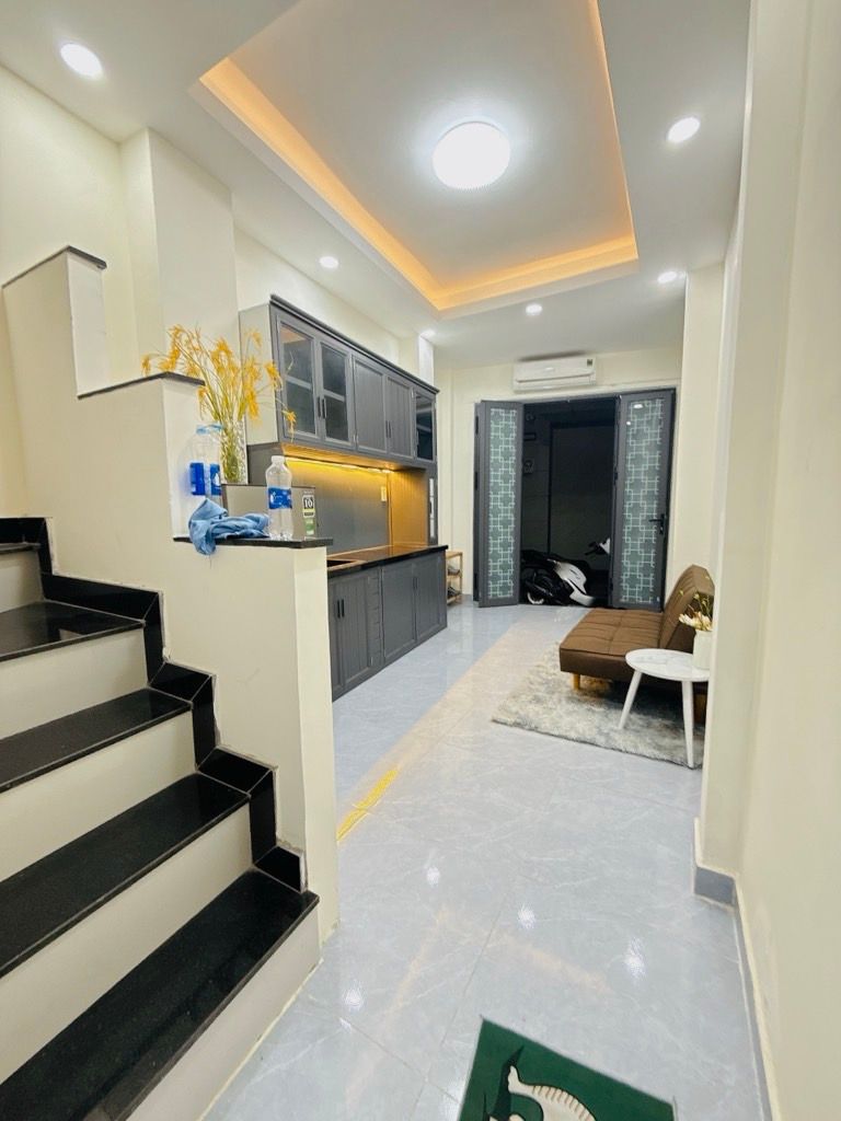 HẺM XE HƠI THÔNG - 3 PHÒNG NGỦ - TẶNG TOÀN BỘ NỘI THẤT - 4 TẦNG - AN NINH - CHỈ HƠN 4 TỶ.
 16000024