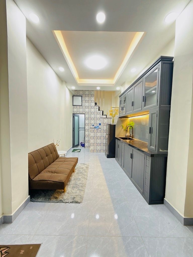HẺM XE HƠI THÔNG - 3 PHÒNG NGỦ - TẶNG TOÀN BỘ NỘI THẤT - 4 TẦNG - AN NINH - CHỈ HƠN 4 TỶ.
 16000024