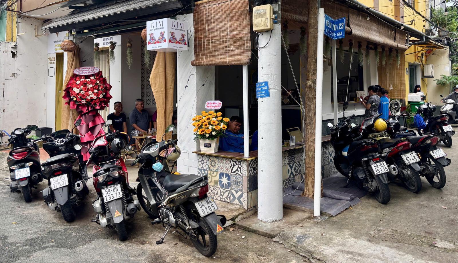 Sang quán cafe xinh góc 2 mặt tiền núp hẻm ngay ngã tư – Phường Tân Quý, Tân Phú. 16000041