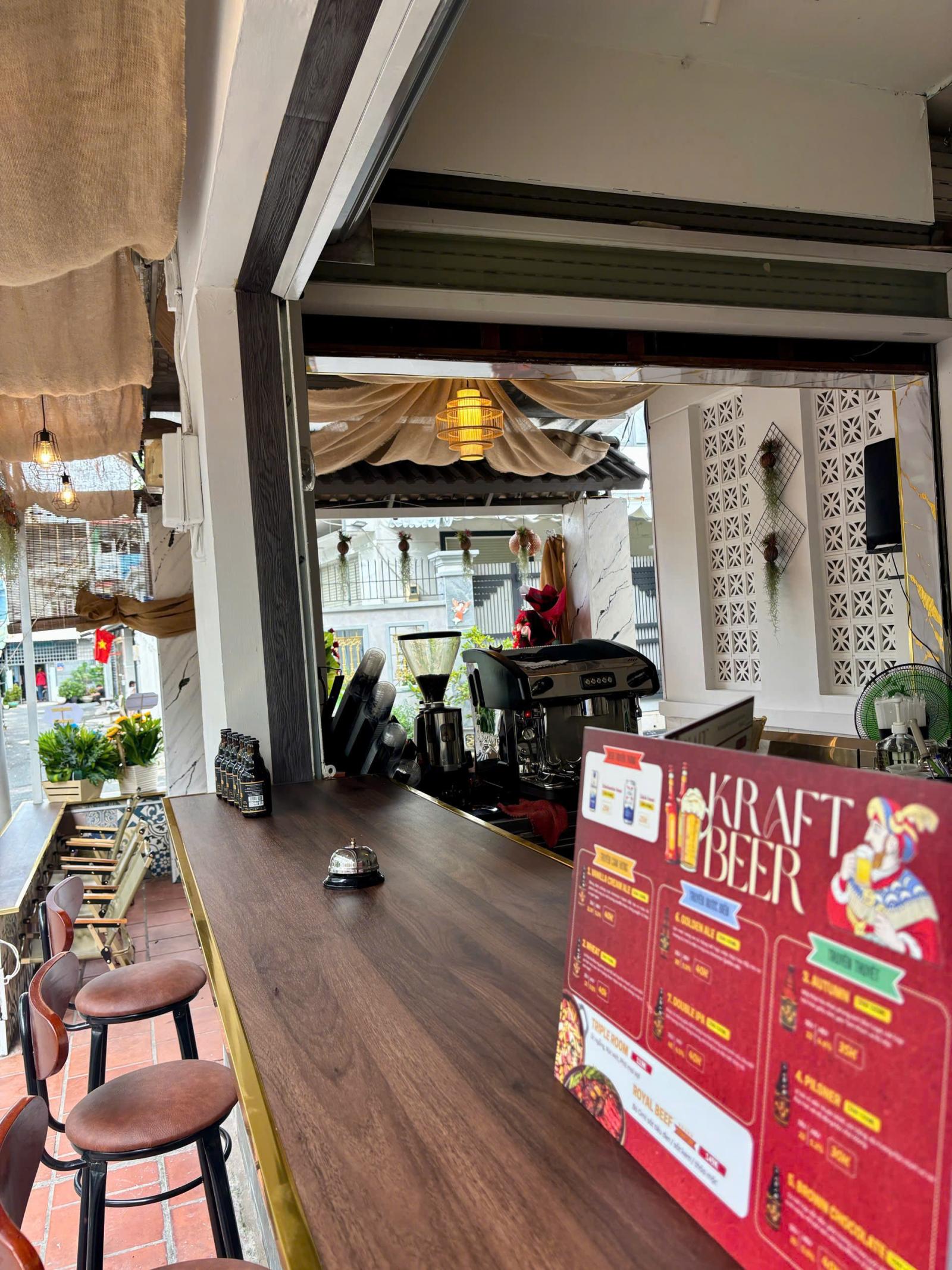 Sang quán cafe xinh góc 2 mặt tiền núp hẻm ngay ngã tư – Phường Tân Quý, Tân Phú. 16000041