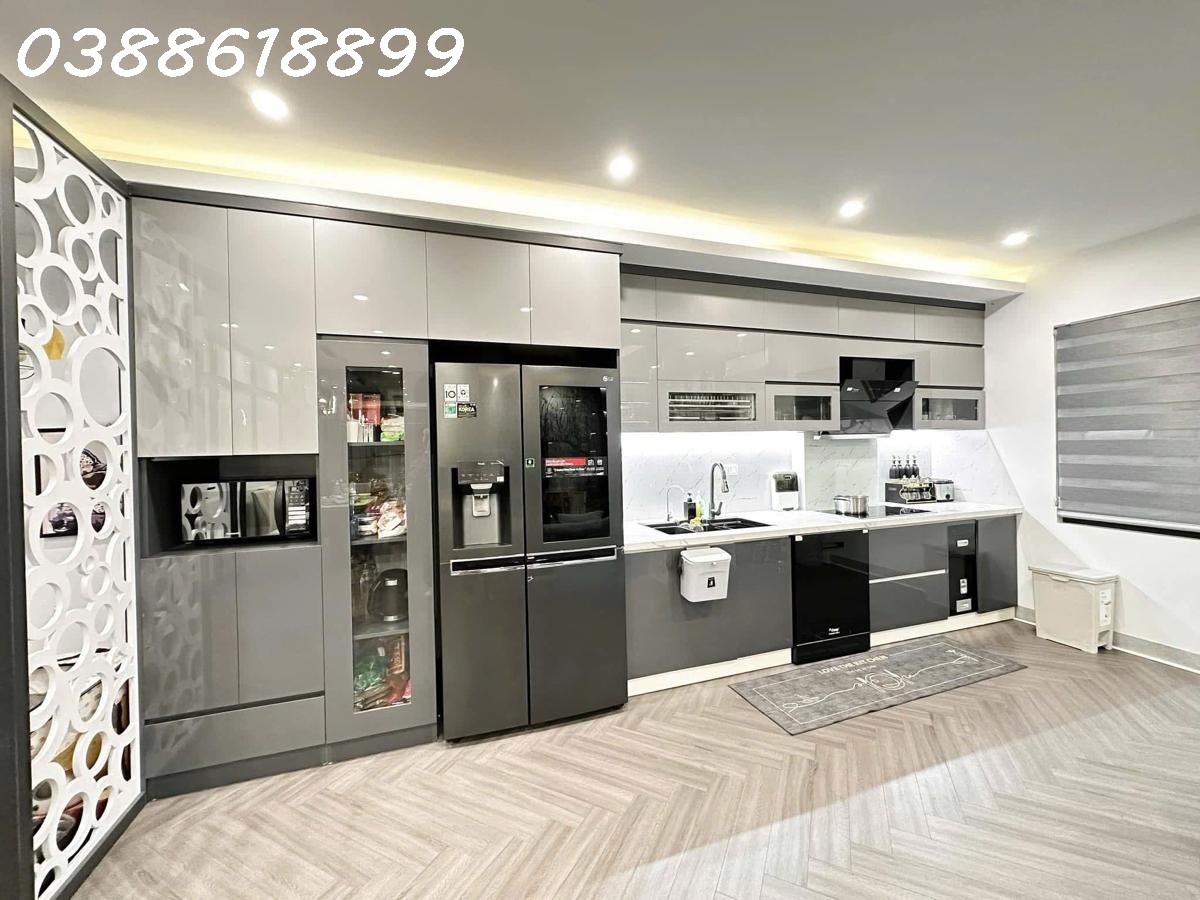 🏡 PHÂN LÔ HOÀNG VĂN THÁI - THANH XUÂN - LÔ GÓC - MT RỘNG 6.8M - 6 TẦNG THANG MÁY - GARA 2 Ô TÔ 16000046