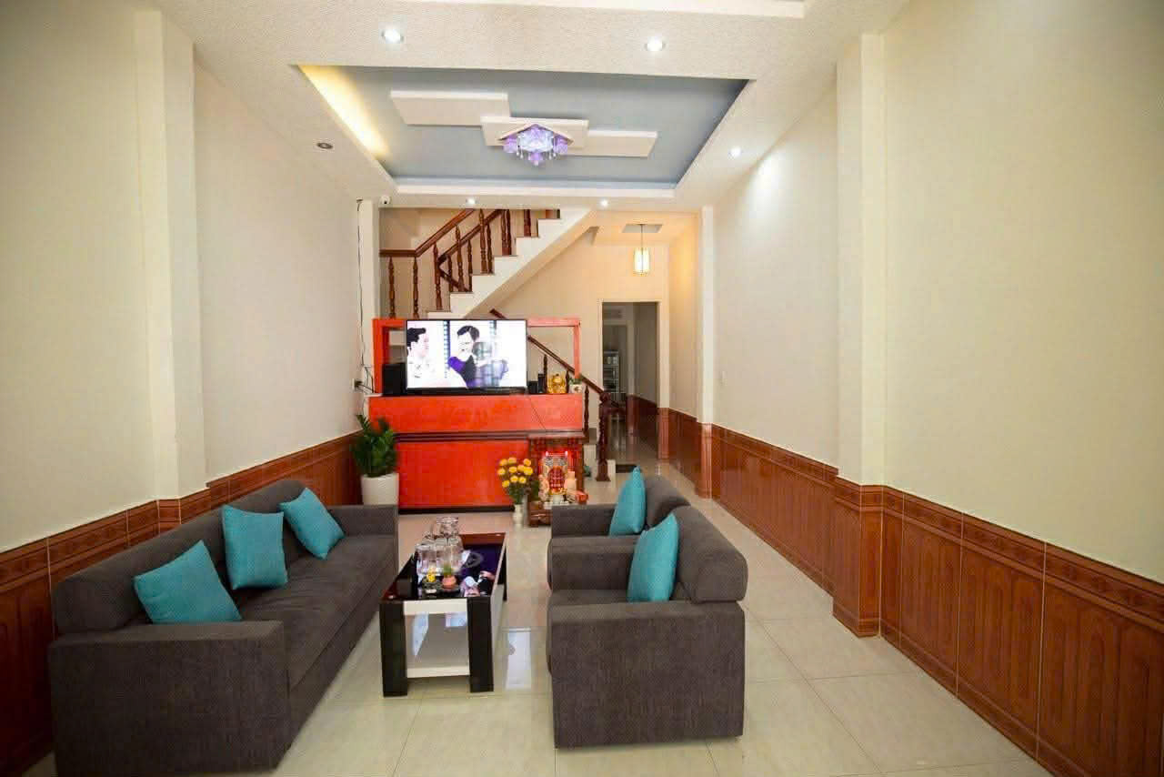CHO THUÊ NHÀ NGUYÊN CĂN ĐƯỜNG NGUYỄN LƯƠNG BẰNG- ĐÀ LẠT 16000051