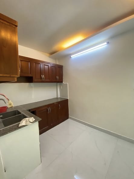 NHÀ HẺM NGUYỄN THỊ THẬP - CHỈ CÁCH 100 BƯỚC CHÂN RA MẶT TIỀN ĐƯỜNG NGUYỄN THỊ THẬP - GIÁ CHỈ HƠN 16000057