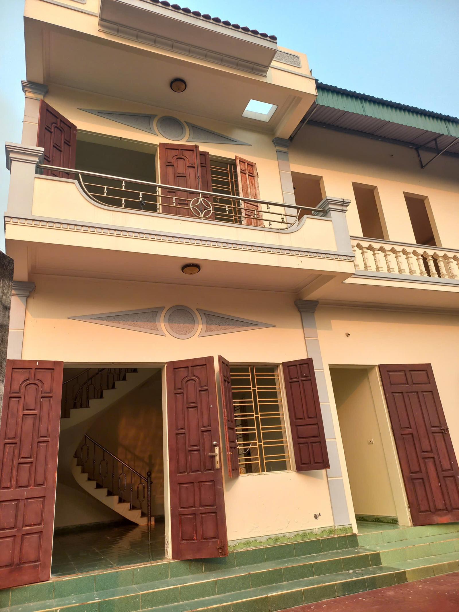Nhà 2 tầng trên nền đất rộng – không gian sống thoáng, ở là thích 16000085