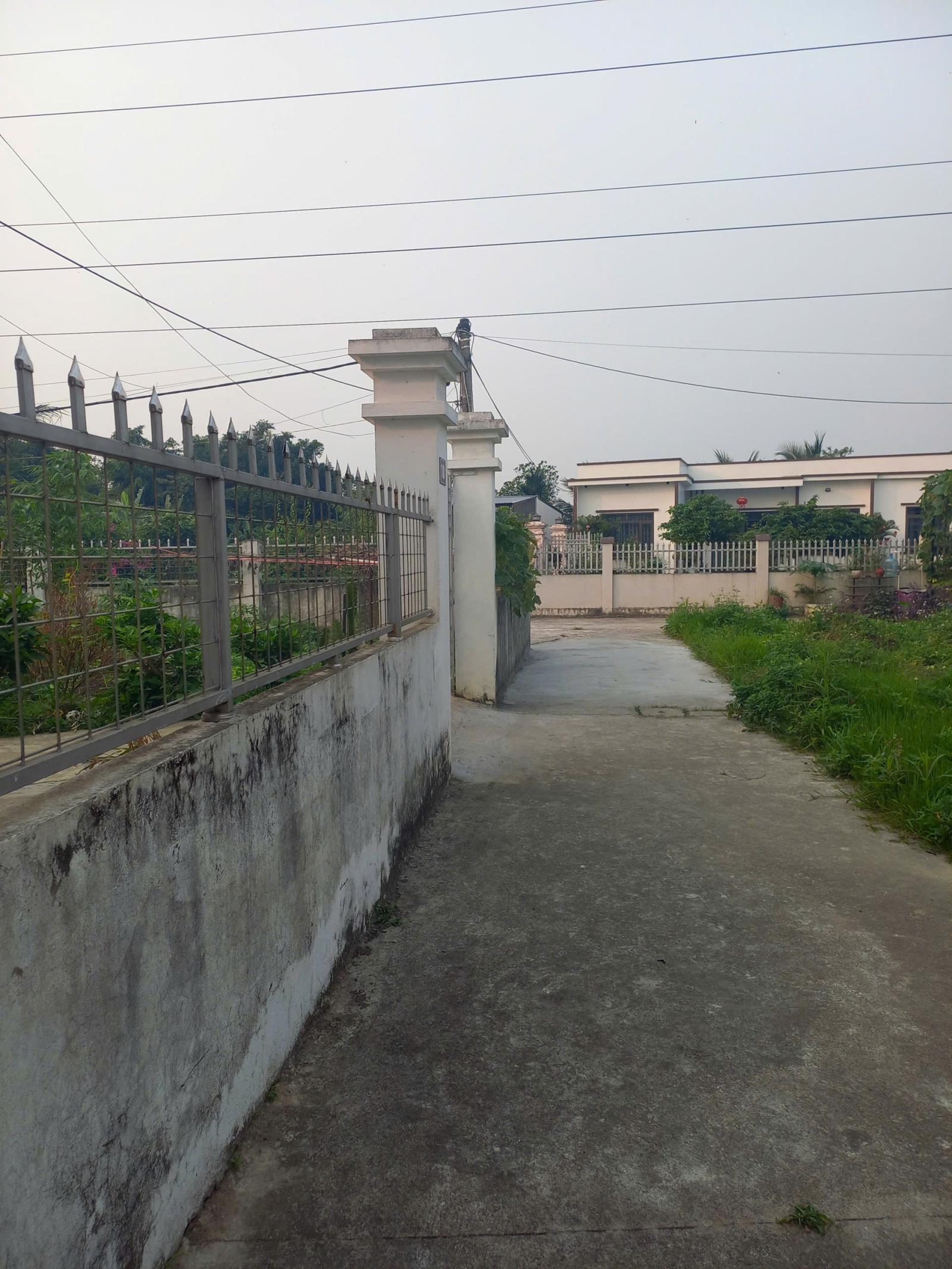Nhà 2 tầng trên nền đất rộng – không gian sống thoáng, ở là thích 16000085