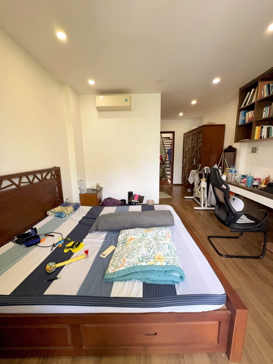 O2235  Siêu phẩm Đặng Thùy Trâm - Khu phân lô VIP 16000102