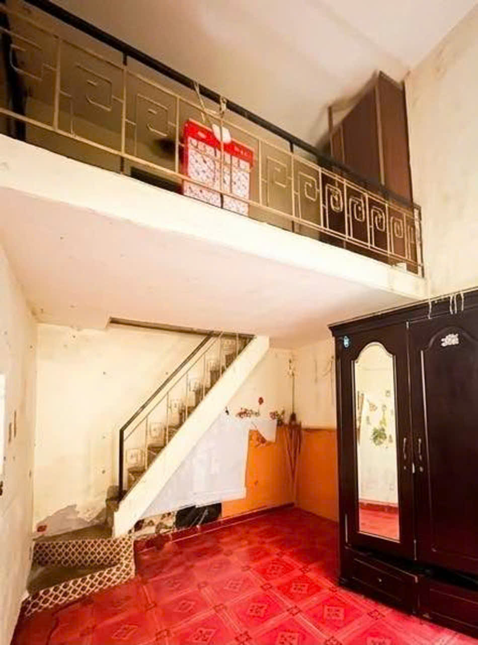 54M2 NỞ HẬU - TRẦN KHÁT CHÂN – LÒ ĐÚC - CHỈ TÍNH GIÁ ĐẤT  16000113