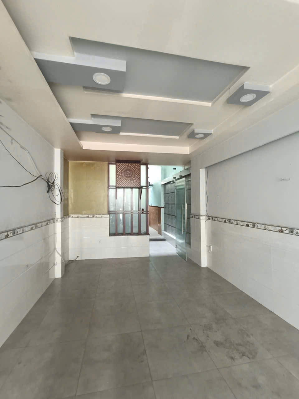 TÌM ĐÂU RA NHÀ 3 TẦNG ĐẸP - SÁT PHẠM VĂN ĐỒNG - CHỈ 8.6 TỶ 16000133
