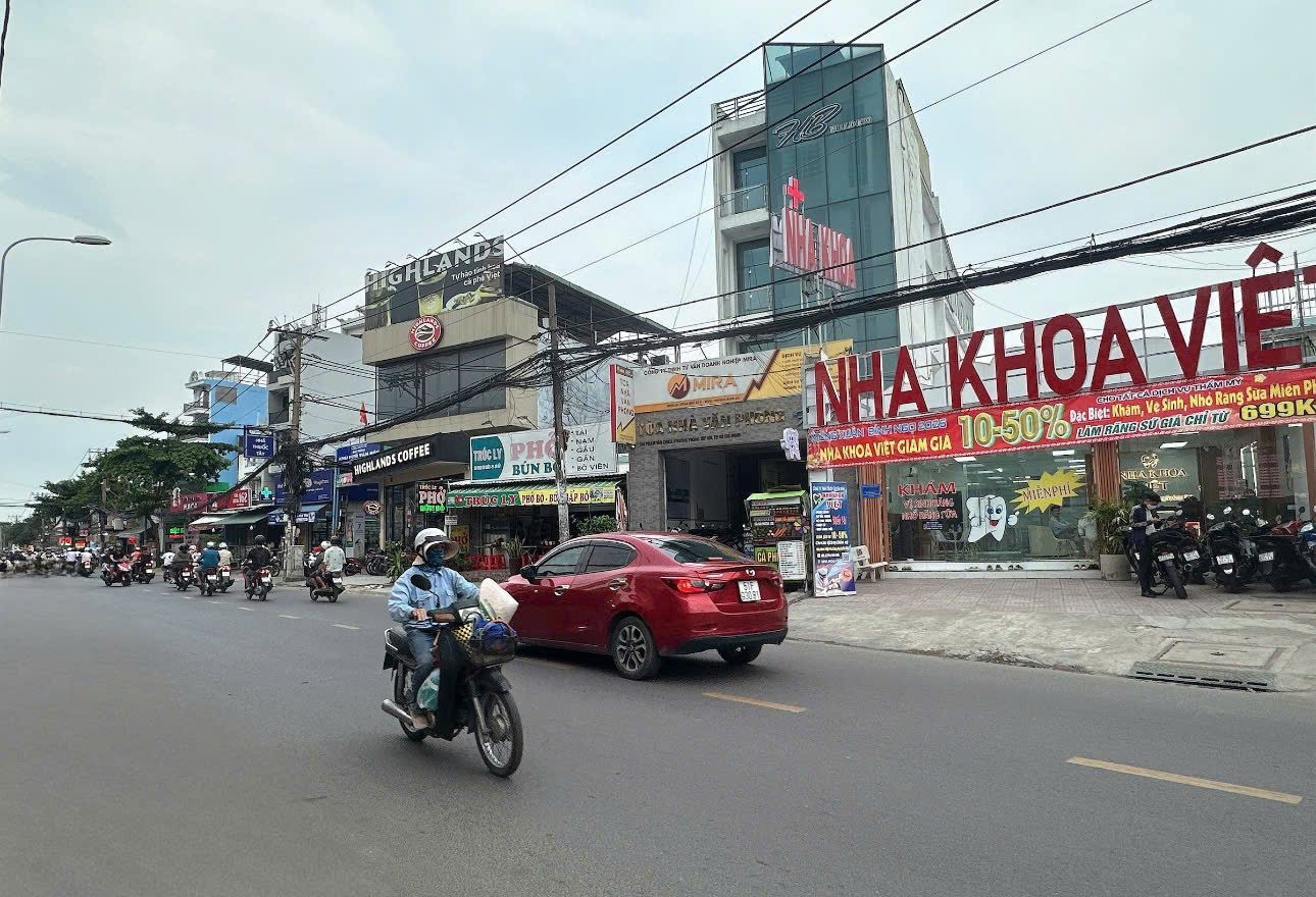 Bán MTKD Phạm Văn Chiêu DT lớn 333m2 ngang 9m cấp 4 tiện xây tòa nhà KD đa nghề chỉ 39 tỷ. 16000138