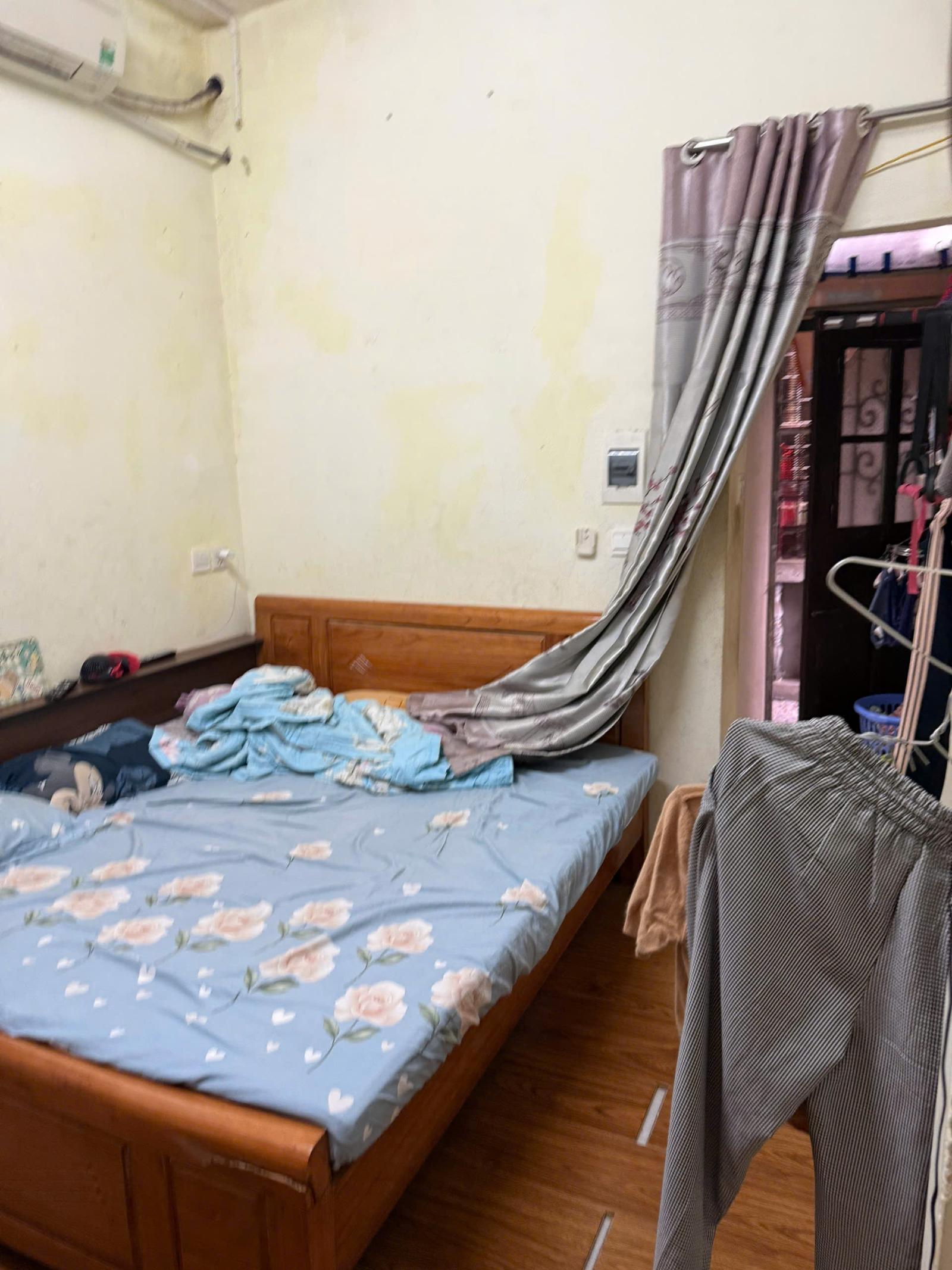 Chính chủ cần bán nhà riêng cực hiếm tại ngõ 402 phố Bạch Mai – vị trí trung tâm, thuận tiện di 16000143