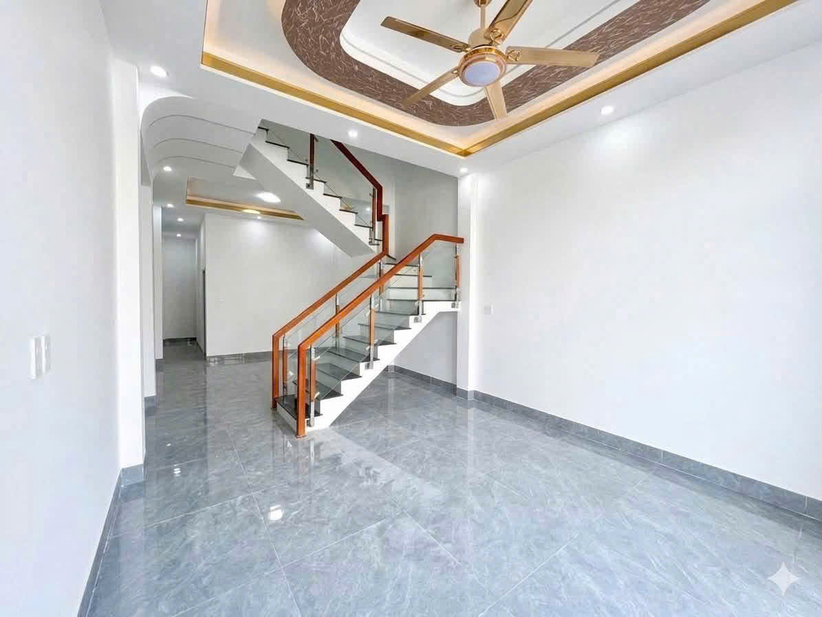 Bán nhà 2 Tầng Biên Hòa,SHR đường xe hơi,gần BV SingMark,chợ Bến Gỗ 16000162