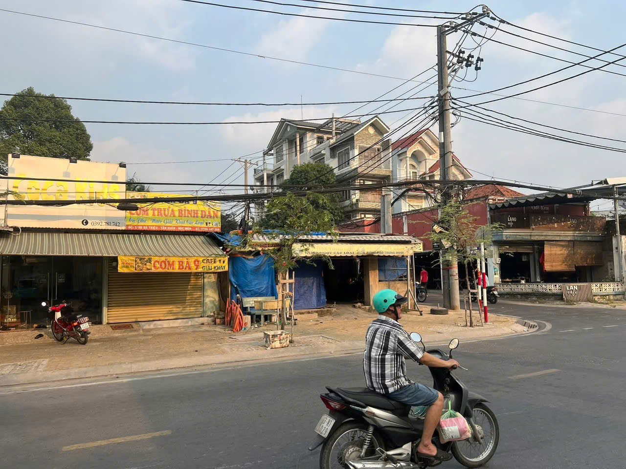 MẶT TIỀN BÀ TRIỆU – ĐỐI DIỆN BỆNH VIỆN – NGANG KHỦNG 6.45M – KD ĐỈNH CAO 16000168