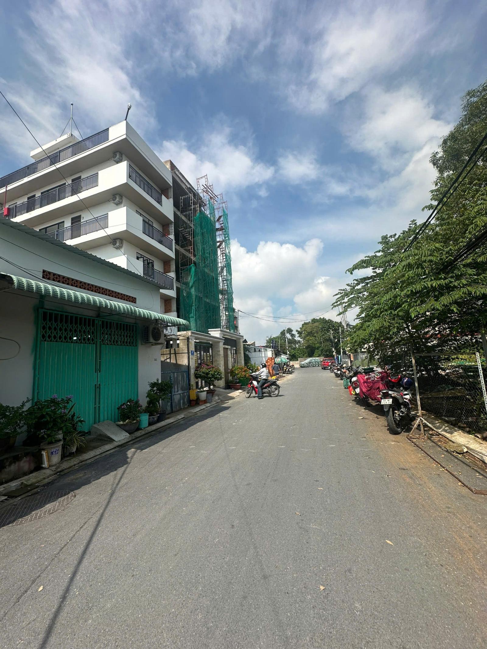 BÁN CĂN NHÀ GÓC 2 MẶT TIỀN ĐƯỜNG SỐ 11, QUÓC LỘ 13 (CŨ), HIỆP BÌNH PHƯỚC - THỦ ĐỨC 16000252