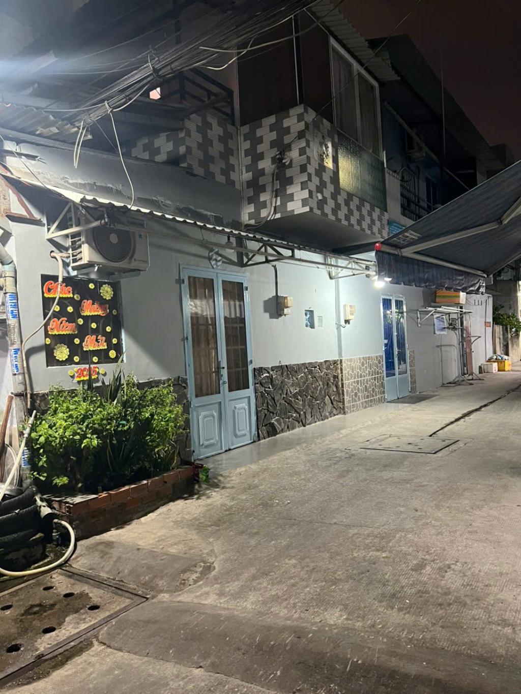 Mặt tiền Đào Cam Mộc, Parc Mall Q8, 7x18, chỉ 10 tỷ 7 - 0931172218 16000255
