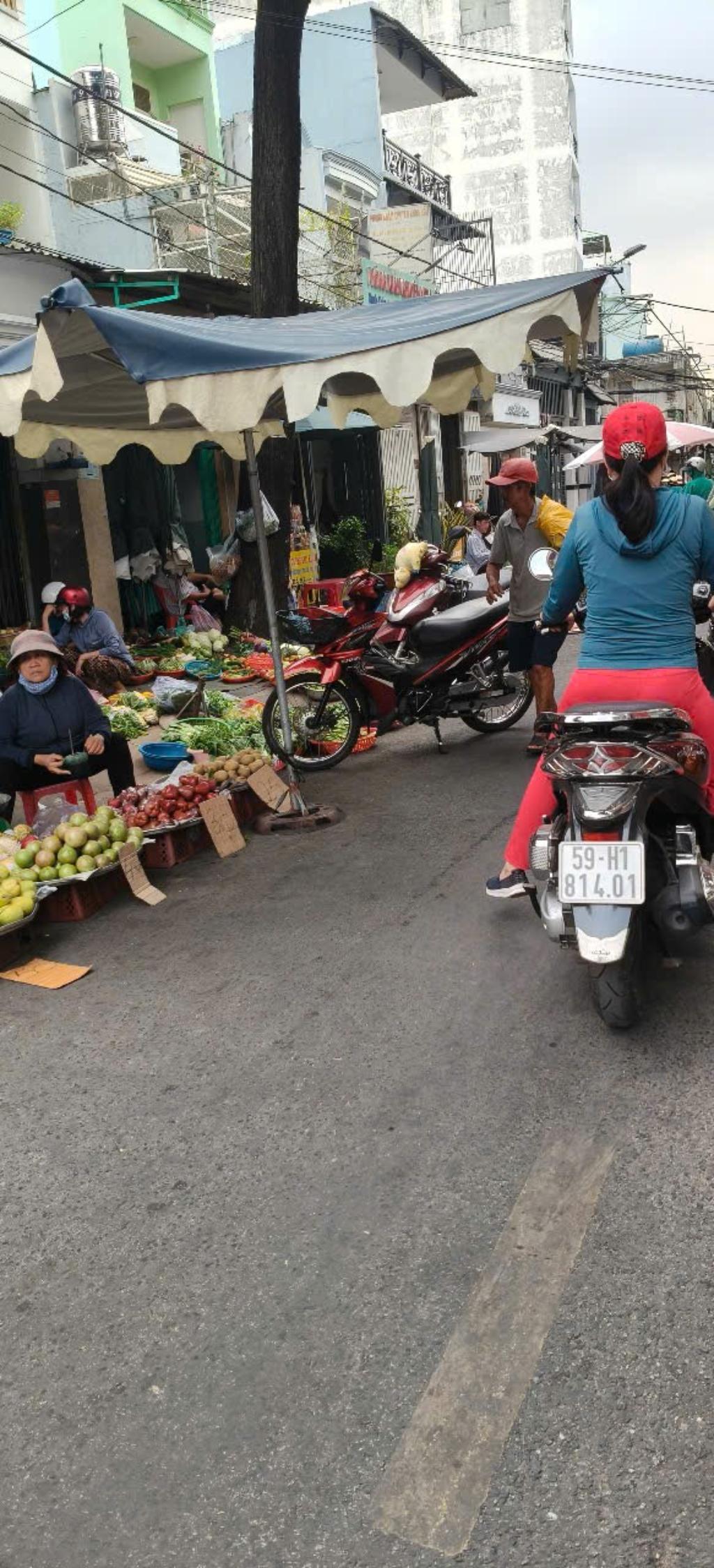 Mặt tiền Đào Cam Mộc, Parc Mall Q8, 7x18, chỉ 10 tỷ 7 - 0931172218 16000255