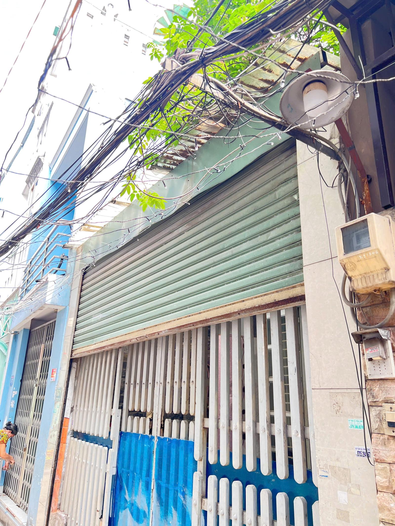 Nhà 3 tầng 2 mặt hẻm 258 đường Dương Bá Trạc P2Q8. Giá: 6.5 tỷ 16000265