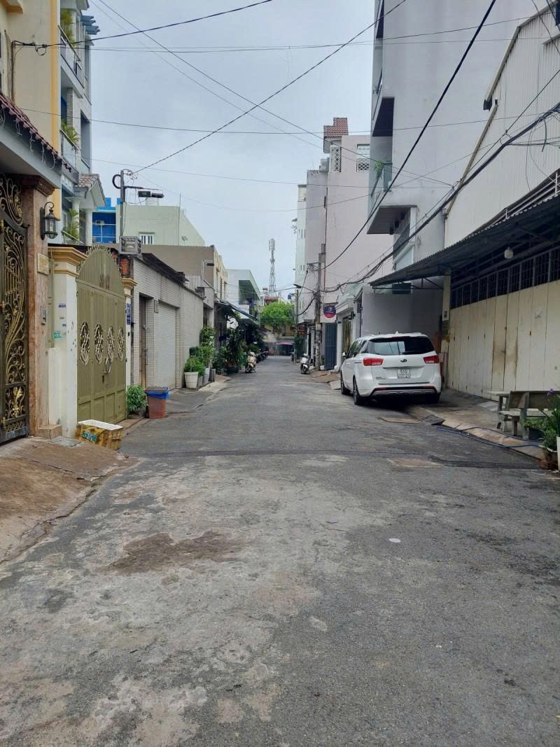 Bán nhà Hẻm 6m Nguyễn Hồng Đào - ngay Bàu Cát, 4,1x23m, 2 Tầng cũ, tiện xây, 12,8 tỷ. 16000275