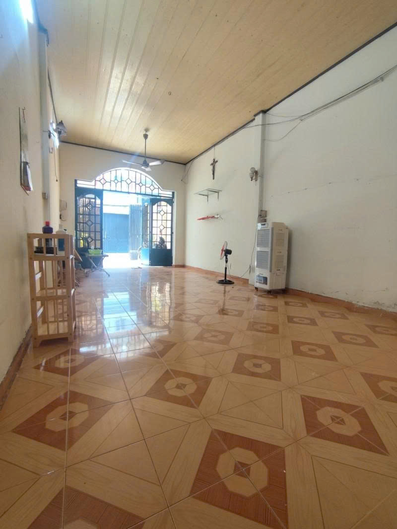 Bán nhà Hẻm 6m Nguyễn Hồng Đào - ngay Bàu Cát, 4,1x23m, 2 Tầng cũ, tiện xây, 12,8 tỷ. 16000275