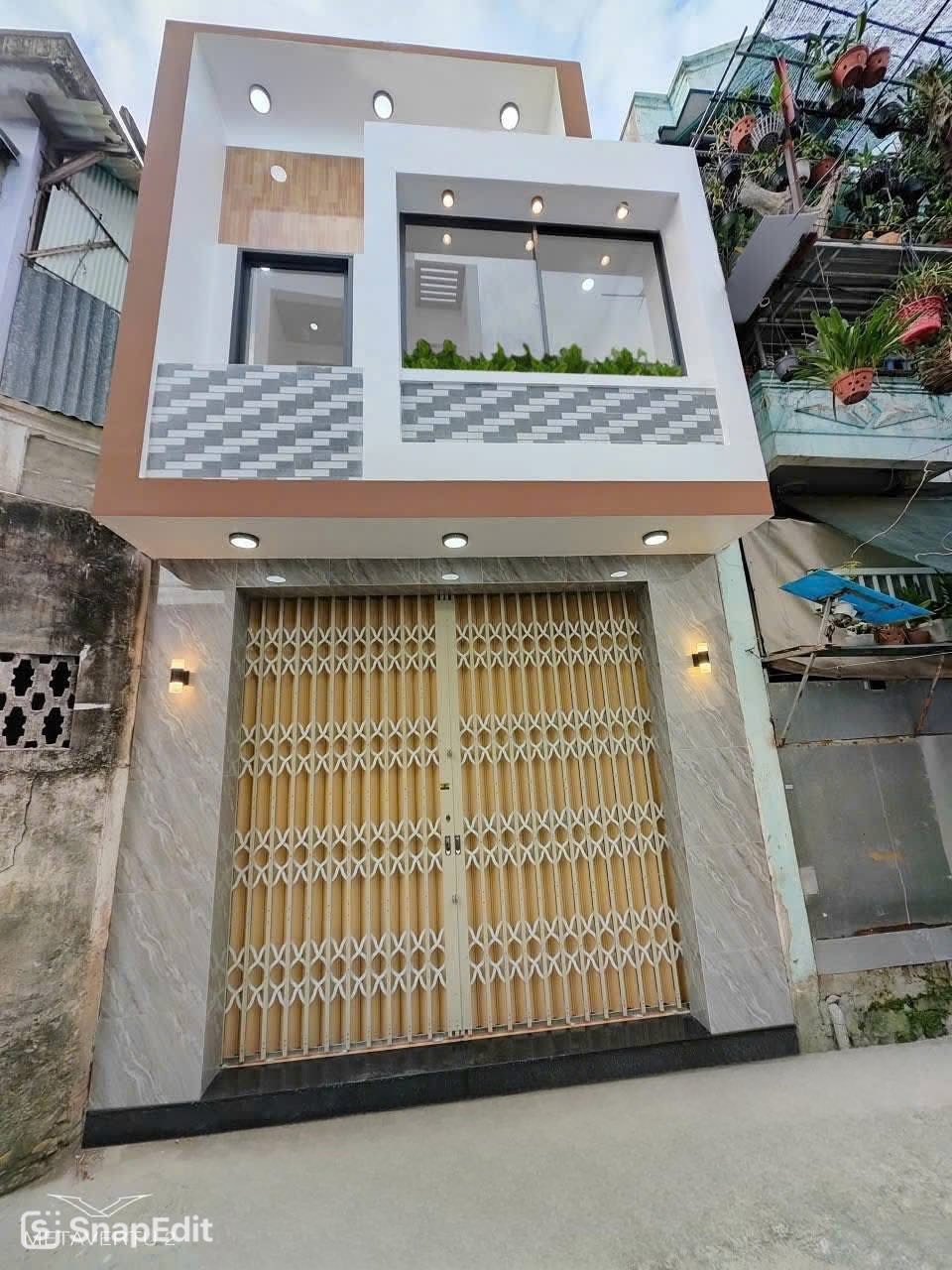 BÁN NHÀ MỚI 2 TẦNG TTTP GẦN CHÙ PHẬT TRẮNG HẺM CAO ĐÀI NHA TRANG 16000330