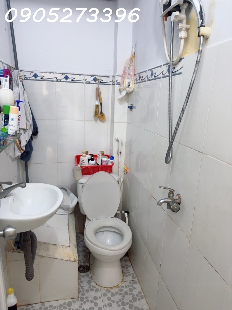 NGAY CHỢ ÔNG HOÀNG P9 TÂN BÌNH THIÊN PHƯỚC & LÝ THƯỜNG KIỆT - CHÍNH CHỦ - HẺM XE HƠI NHỎ - DIỆN 16000375