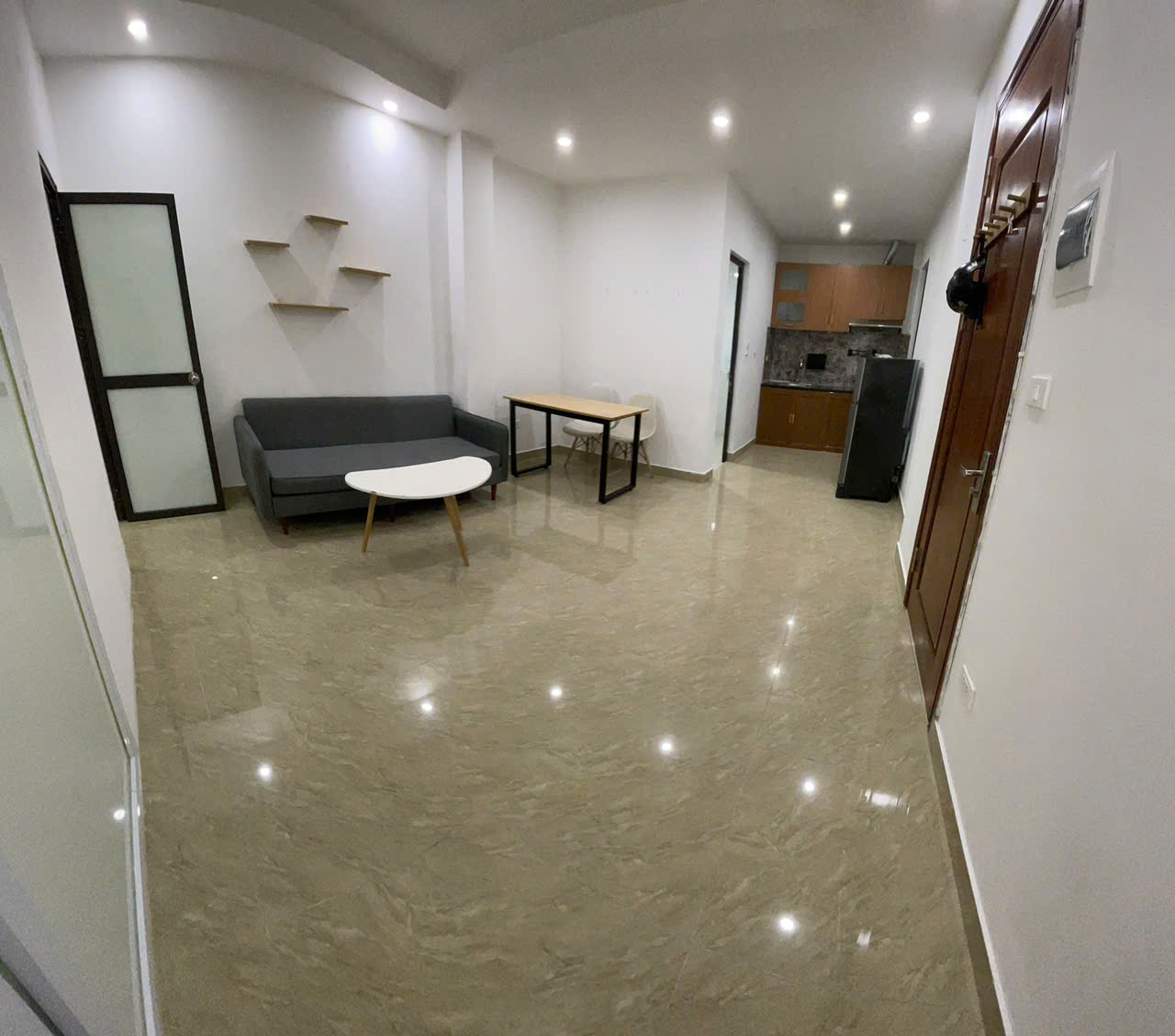 Cho thuê Cccmn 2Pn cực đẹp tại ngõ 61 Lê Văn Lương, Thanh Xuân 16000401