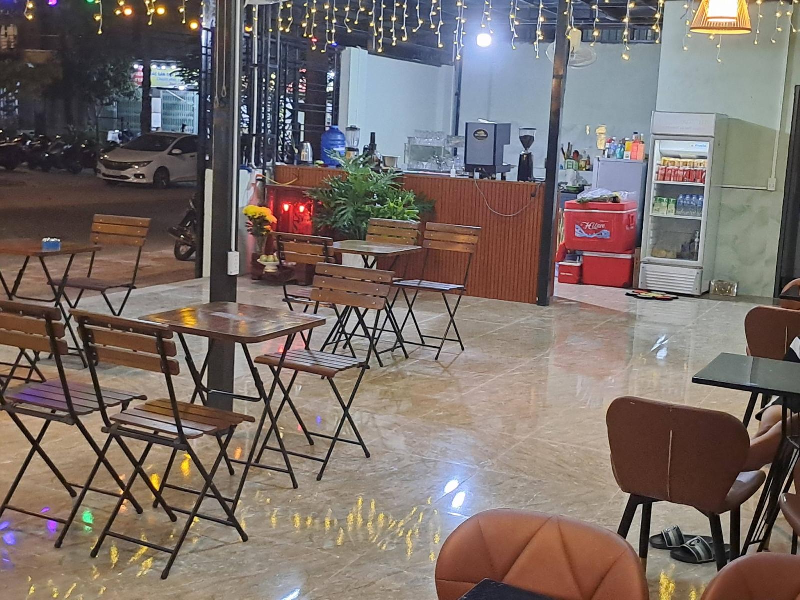 E cần sang quán cafe khu đô thị Chí Linh, Vũng Tàu 16000411