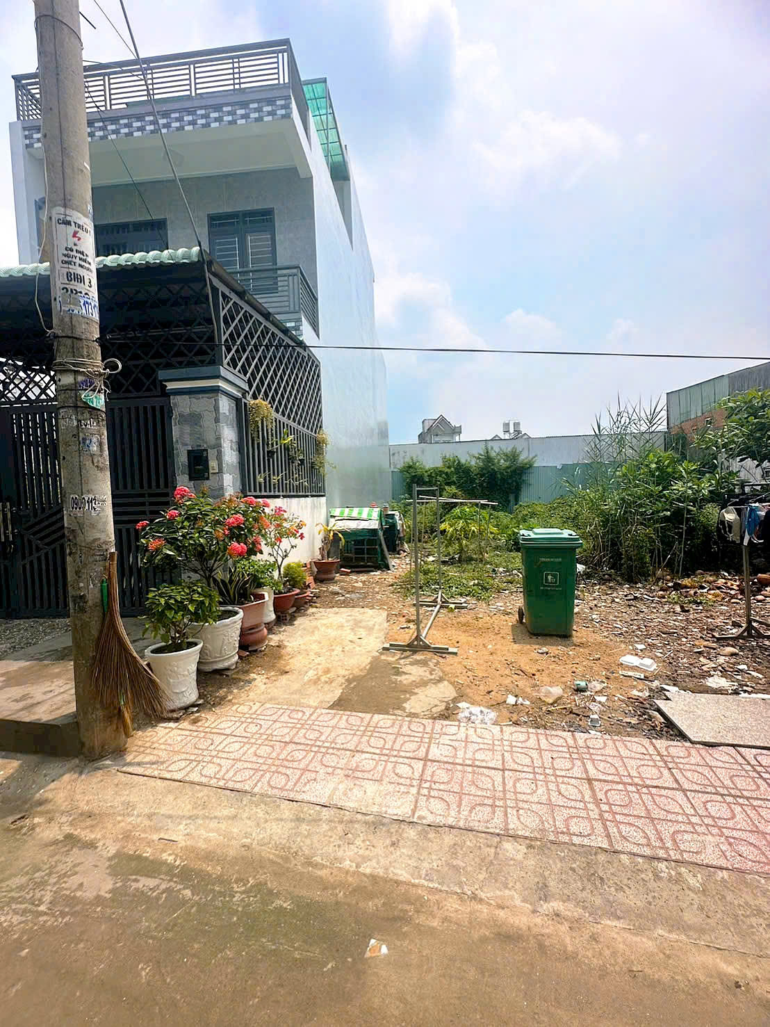 CẦN BÁN 161M2 ĐẤT THỔ CƯ HẺM BA GÁC KHU DÂN CƯ 16000423