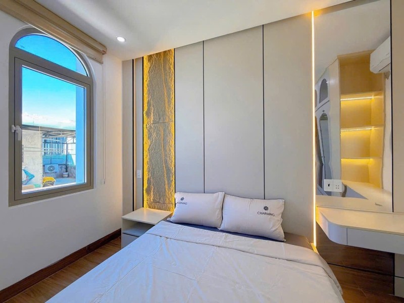 ♣ Nhà K Trần Cao Vân gần Biển, 50m2, ngang 5.8m 3 tầng đúc hiện đại 16000429
