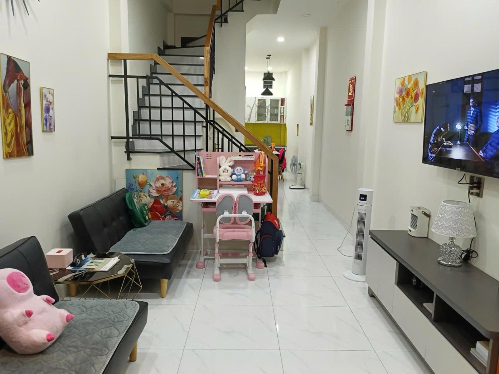 Bán nhà 2 tầng 47m2 Phú Thuận, Q7, Huỳnh Tấn Phát. Sổ hồng 4.8 tỷ. LH: 0947283834 16000448