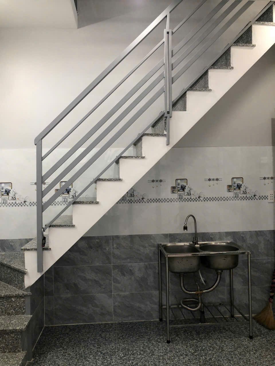 Bán nhà Huỳnh Văn Bánh, Lê Văn Sỹ, P.15, Quận Phú Nhuận , 15m2, 2  tầng, 2.9 tỷ. 16000474