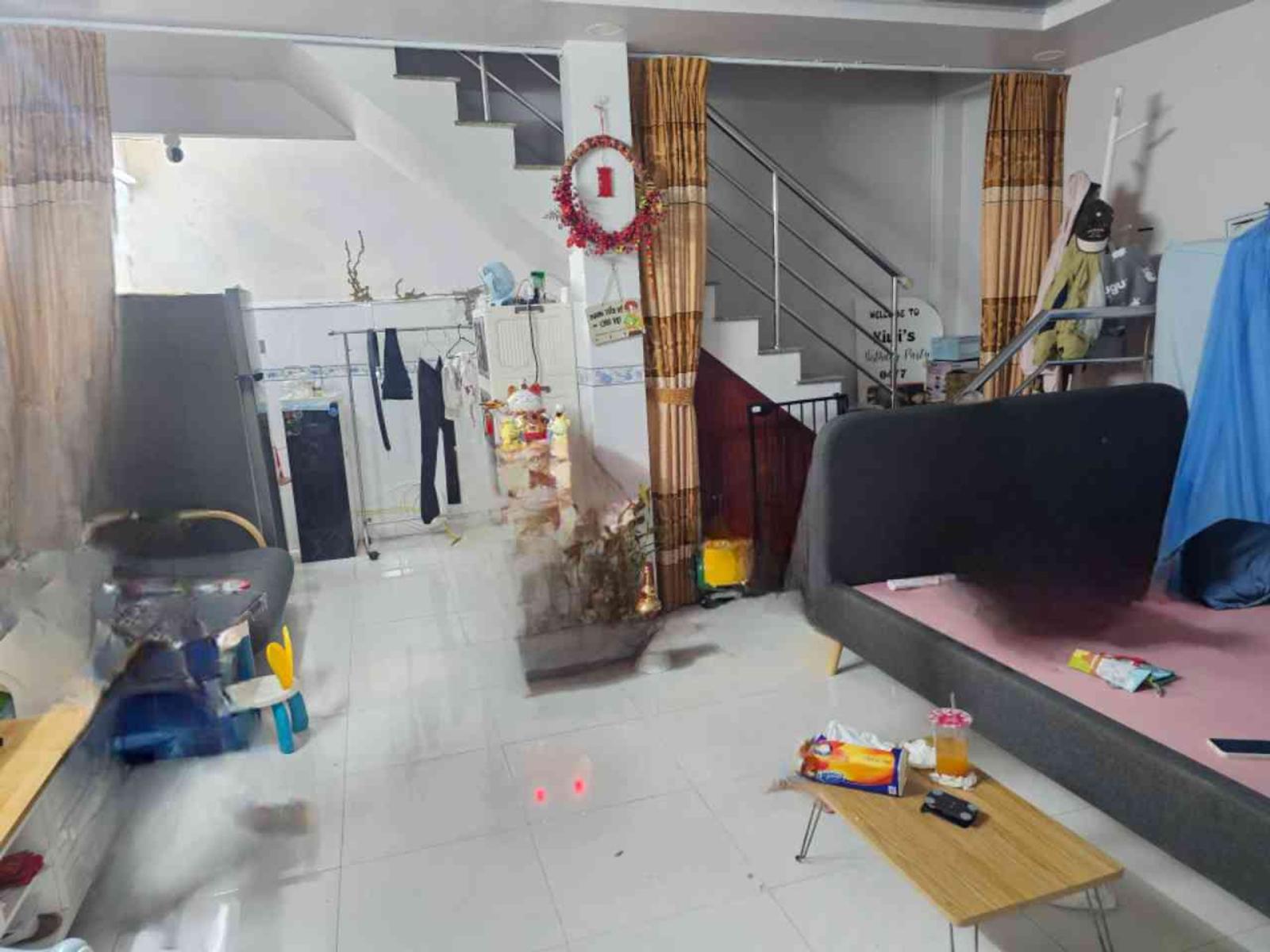 Bán nhà 35m2 Nguyễn Văn Quỳ, Q.7, 3.6 tỷ. LH: 0947283834 16000492