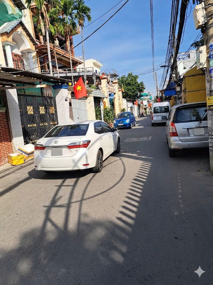 Nhà mặt tiền Đường nhựa xe tải 160mv Nhà có Dòng tiền _thích hợp xây mới vừa ở vừa cho thuê 16000592