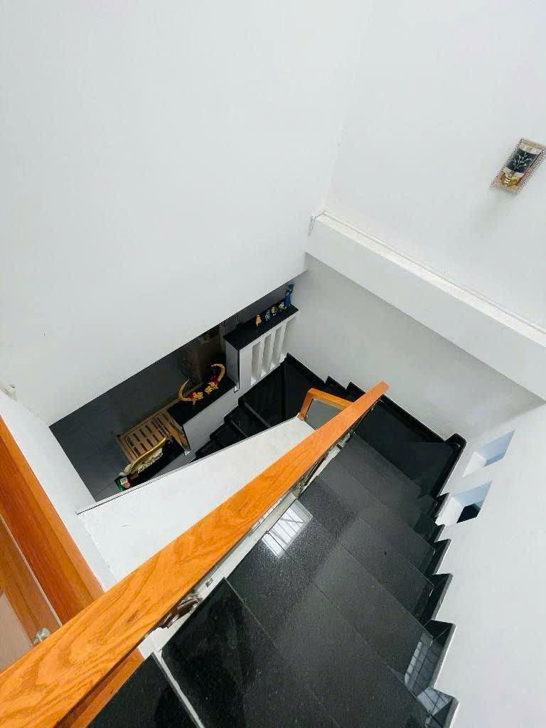 Bán nhà đường Tô Hiệu, Tân Phú - 2 tầng - 4x17m - nở hậu nhẹ tài lộc - 7.1 tỷ(tl) 16000596