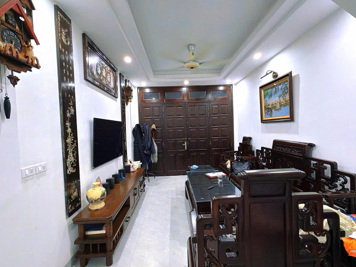 🏡 Bán nhà đẹp ngõ phố Xuân Thủy – diện tích rộng – giá hợp lý 16000625