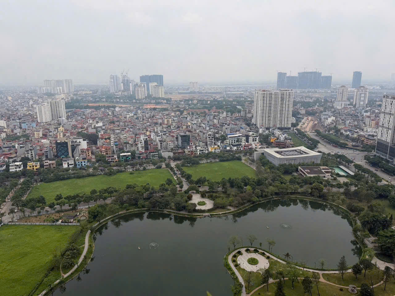 Chính chủ bán lại Căn hộ Penhouse Tòa Taseco N01T4 Ngoại Giao Đoàn 220m2 view hồ.LH 0983814882. 16000632