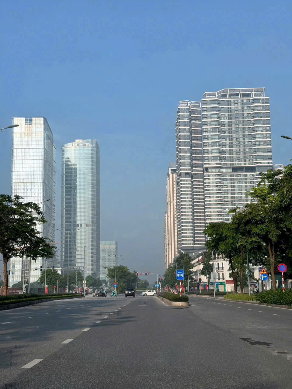 Chính chủ bán lại Căn hộ Penhouse Tòa Taseco N01T4 Ngoại Giao Đoàn 220m2 view hồ.LH 0983814882. 16000632