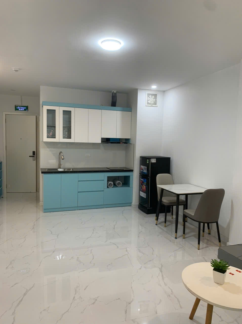 CHO THUÊ CHDV CAO CẤP – NGÕ 189 HOÀNG HOA THÁM, BA ĐÌNH – CÒN 4 PHÒNG FULL NỘI THẤT, Ở NGAY 16000633