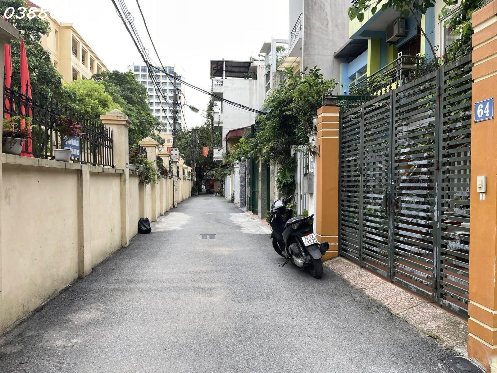 🏡 PHÂN LÔ HOÀNG QUỐC VIỆT - CẦU GIẤY - Ô TÔ VÀO NHÀ - THANG MÁY - 2 MẶT THOÁNG - MÓNG CHỜ 8 TẦNG 16000640