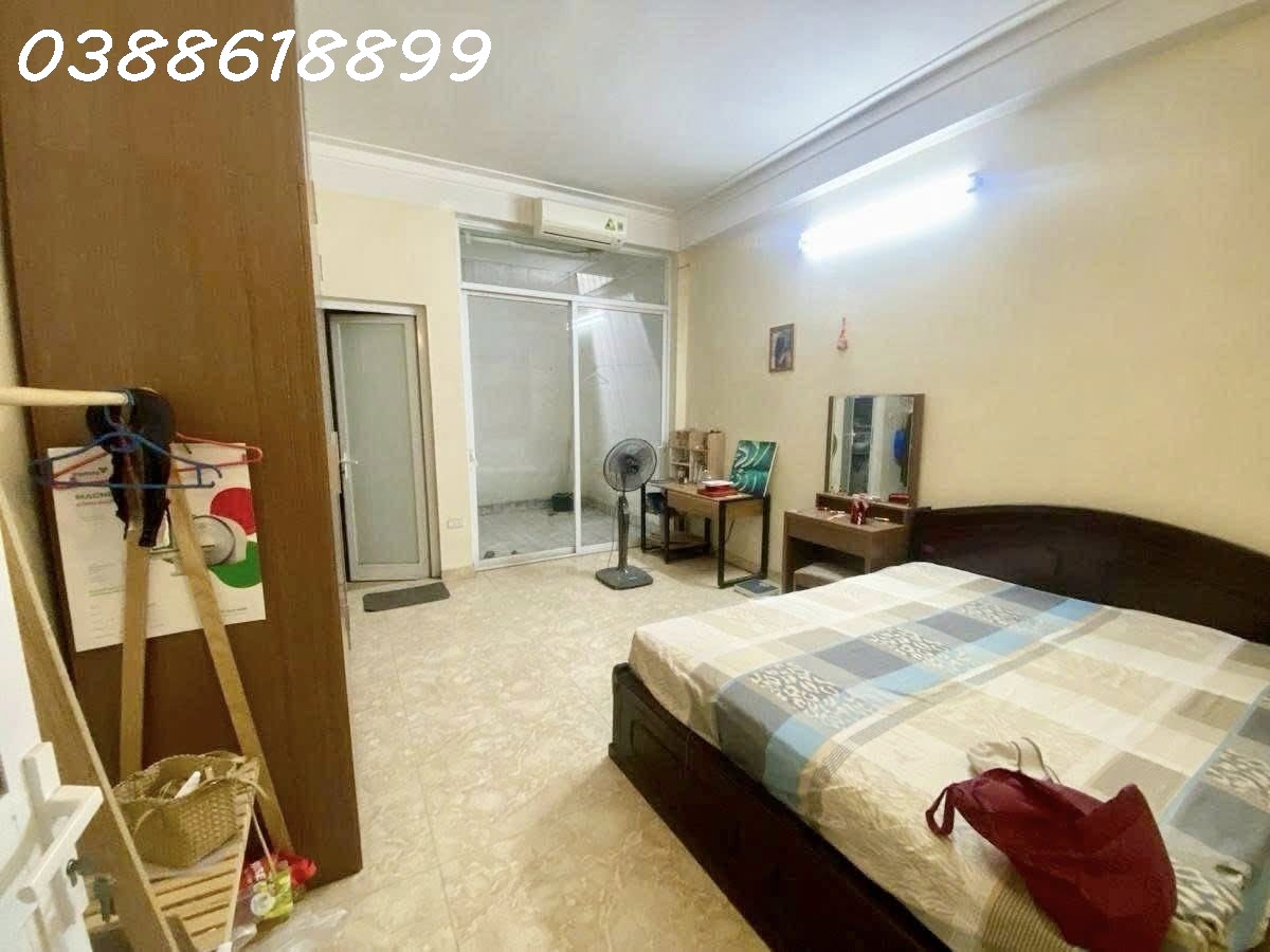 🏡 PHÂN LÔ HOÀNG QUỐC VIỆT - CẦU GIẤY - Ô TÔ VÀO NHÀ - THANG MÁY - 2 MẶT THOÁNG - MÓNG CHỜ 8 TẦNG 16000640