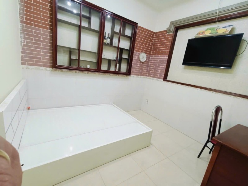 Bán nhà đường Nguyễn Thị Định, Phường Cát Lái, Q2, TP HCM. DT 105m2, cấp 4. Giá 7 tỷ. LH: 0933125879 16000660